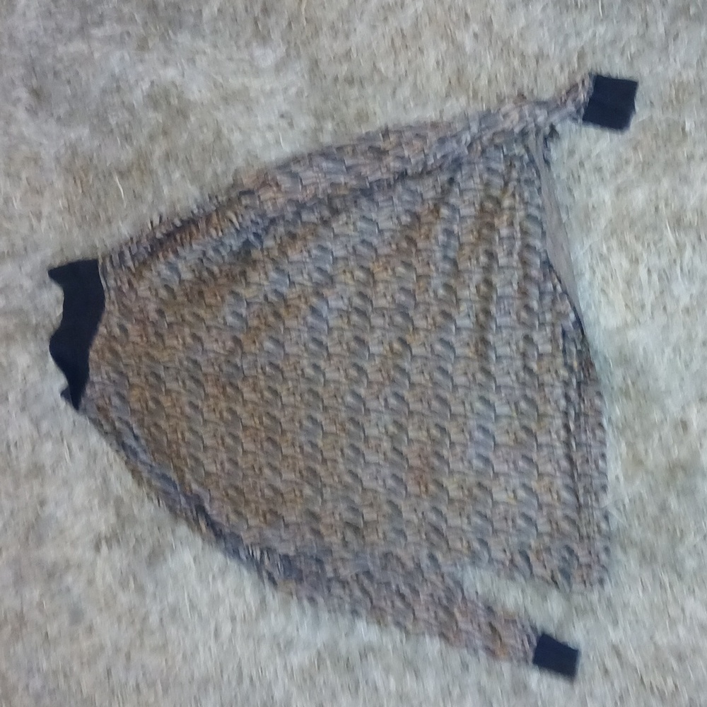 Patterned Long Sleeve Top - Picture 4 of 6